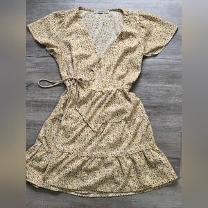 Abercrombie & Fitch Yellow Floral Mini Dress